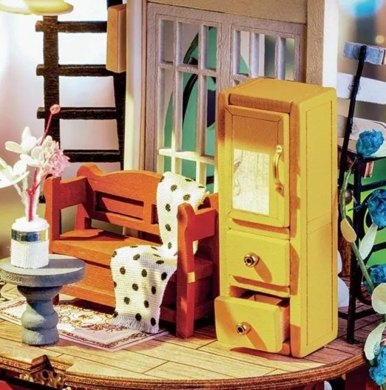 Bouwpakket Dollhouse Miniature | Domed Loft