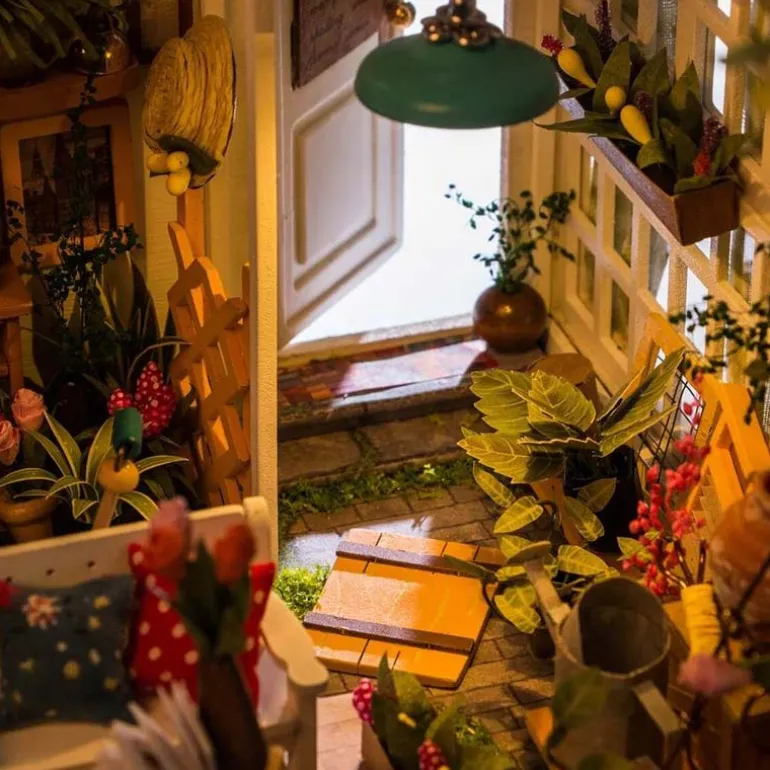 Bouwpakket Dollhouse Miniature | Miller's Garden