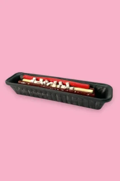 Frikandel Speciaal - Vrolijke Famkes