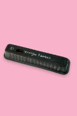 Frikandel Speciaal - Vrolijke Famkes